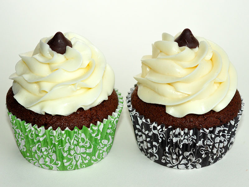 Chocolate with mint & cherry chips<br>October 17