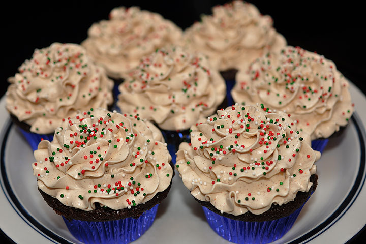 Mexican hot chocolate with cinnamon buttercream frosting<br>May 5