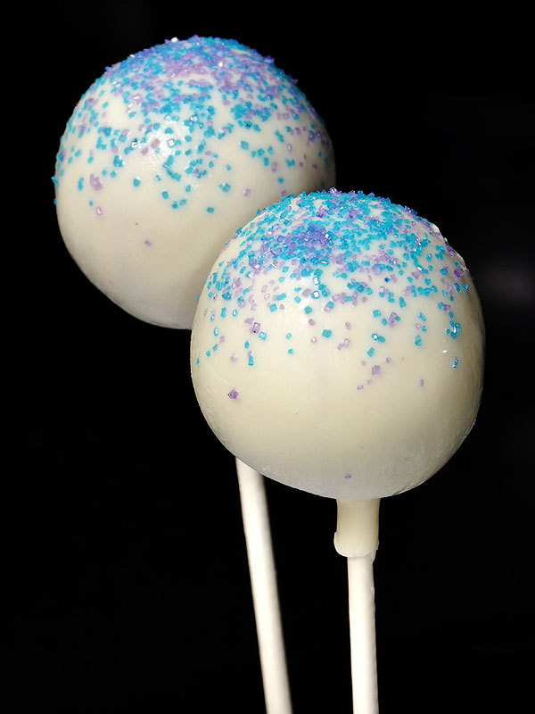 Raspberry cake pops<br>October 8