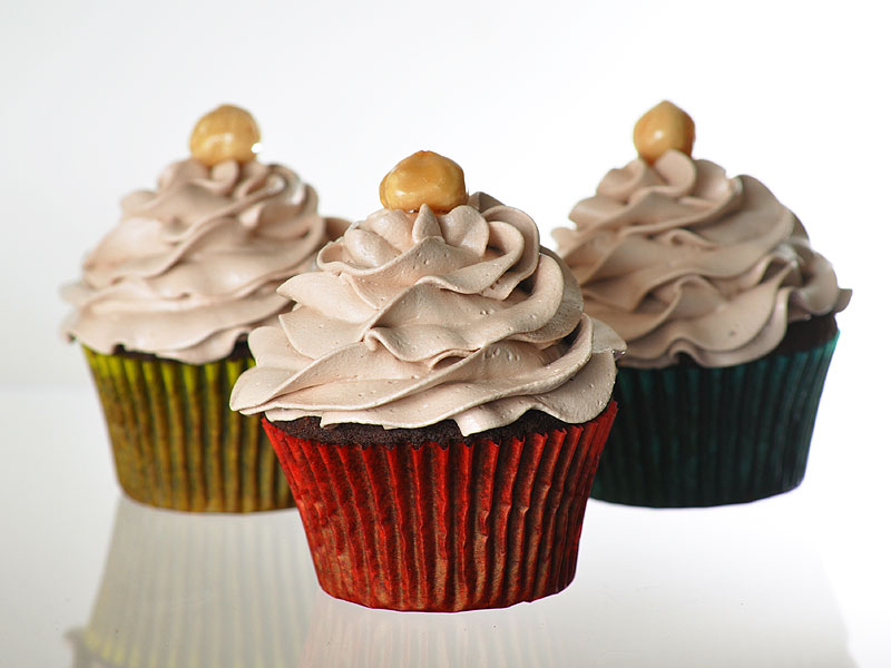 Nutella-filled chocolate with Nutella-flavored buttercream<br>February 8