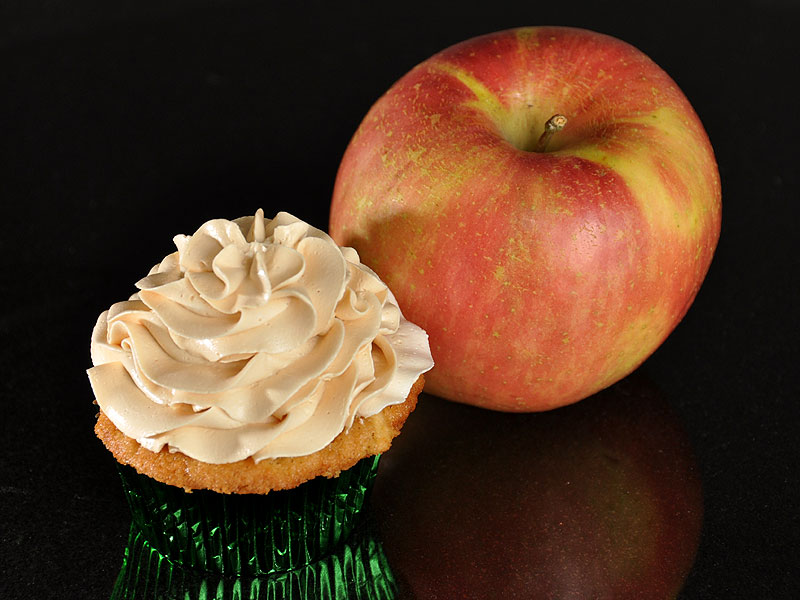 Apple with dulce de leche filling and frosting<br>November 13